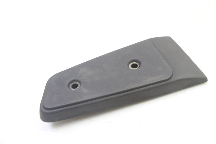 photo de CALE PIED AVANT DROIT PIAGGIO MP3 RL 250 (2007 - 2010)