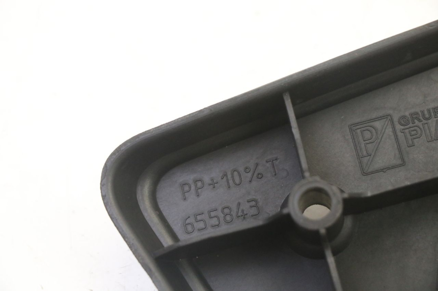 photo de CALE PIED AVANT DROIT PIAGGIO MP3 RL 250 (2007 - 2010)