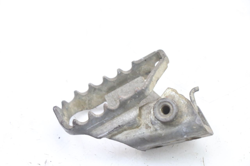 photo de CALE PIED AVANT DROIT YAMAHA TTR 125 (2000 - 2020)