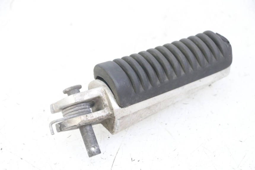 photo de CALE PIED AVANT DROIT YAMAHA XJ6 ABS 600 (2008 - 2016)