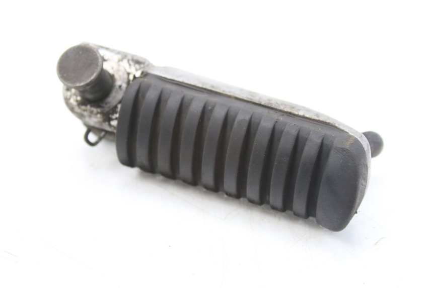 photo de CALE PIED AVANT DROIT KAWASAKI ZR7 ZR-7 S 750 (1999 - 2004)