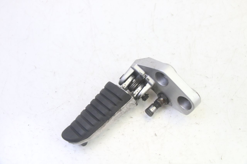 photo de CALE PIED AVANT GAUCHE SUZUKI DL V STROM 1000 (2002 - 2007) - Vue principale