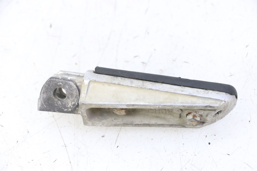 photo de CALE PIED AVANT GAUCHE YAMAHA FJR ABS 1300 (2006 - 2012)
