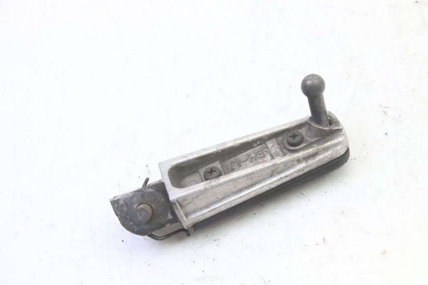 photo de CALE PIED AVANT GAUCHE YAMAHA FZ6 FAZER S2 600 (2007 - 2011)