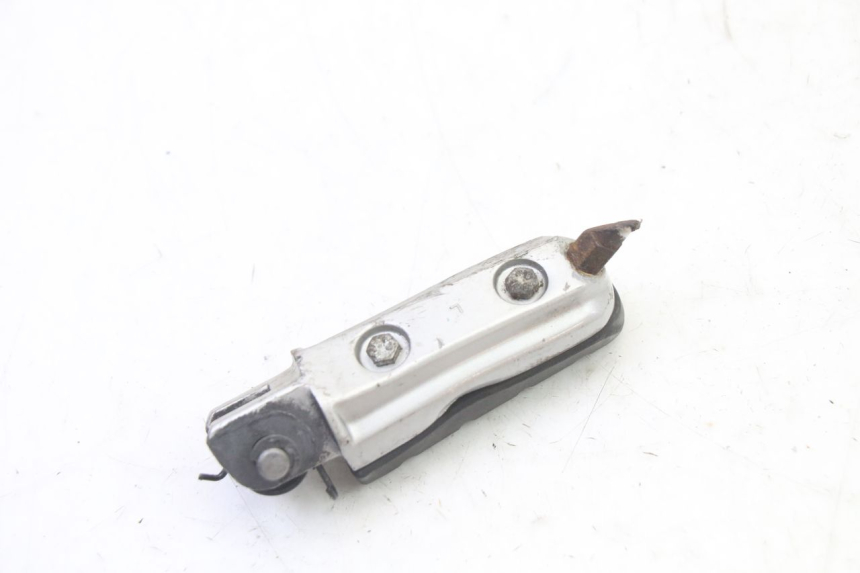 photo de CALE PIED AVANT GAUCHE BMW G310 R 310 (2016 - 2020)