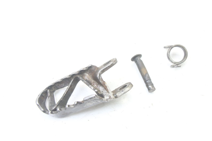 photo de CALE PIED AVANT GAUCHE HONDA CR 85 (2003 - 2007)