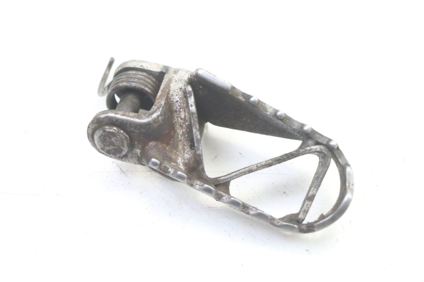 photo de CALE PIED AVANT GAUCHE HONDA CR 85 (2003 - 2007)