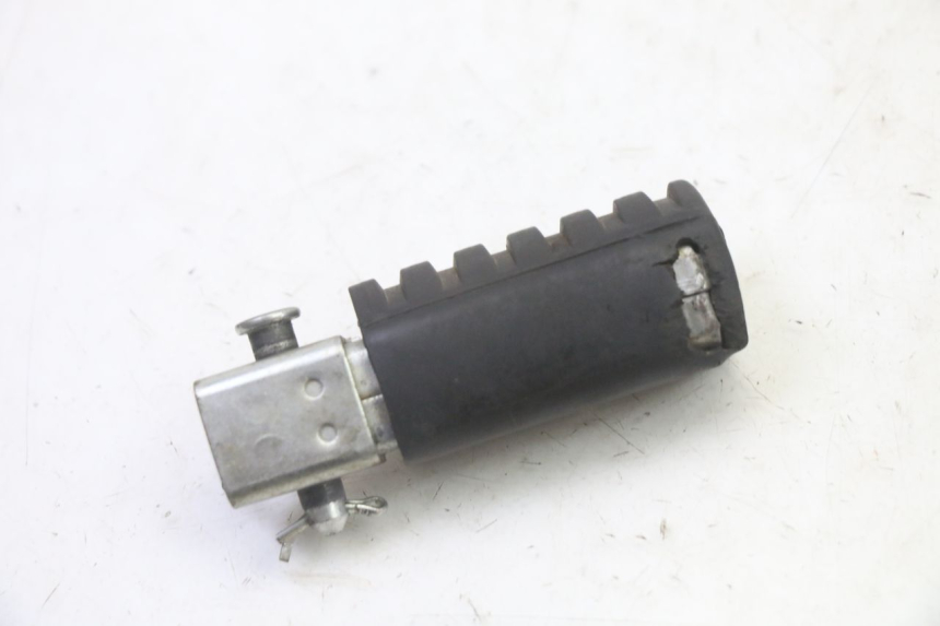 photo de CALE PIED AVANT GAUCHE YAMAHA PW 50 (1984 - 2020)