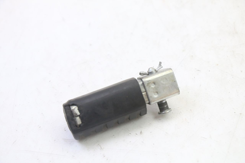 photo de CALE PIED AVANT GAUCHE YAMAHA PW 50 (1984 - 2020)