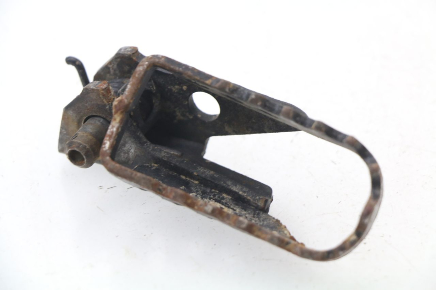 photo de CALE PIED AVANT GAUCHE YAMAHA TTR 125 (2000 - 2020)