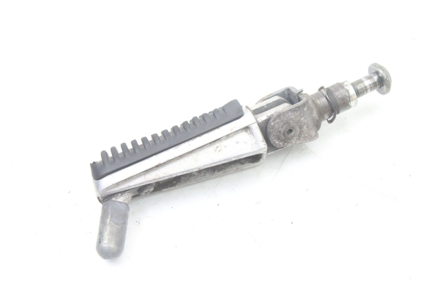 photo de CALE PIED AVANT GAUCHE YAMAHA FZS FAZER 600 (2001 - 2003)