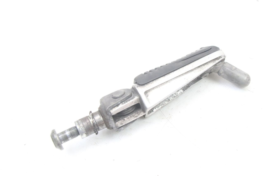 photo de CALE PIED AVANT GAUCHE YAMAHA FZS FAZER 600 (2001 - 2003)