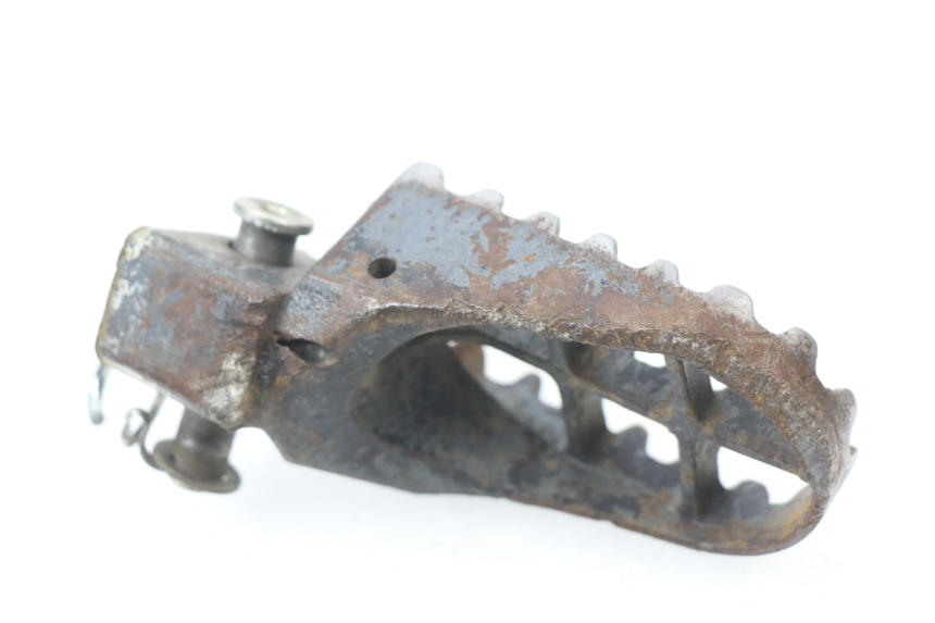 photo de CALE PIED AVANT GAUCHE YAMAHA YZ 125 (1998 - 2005)
