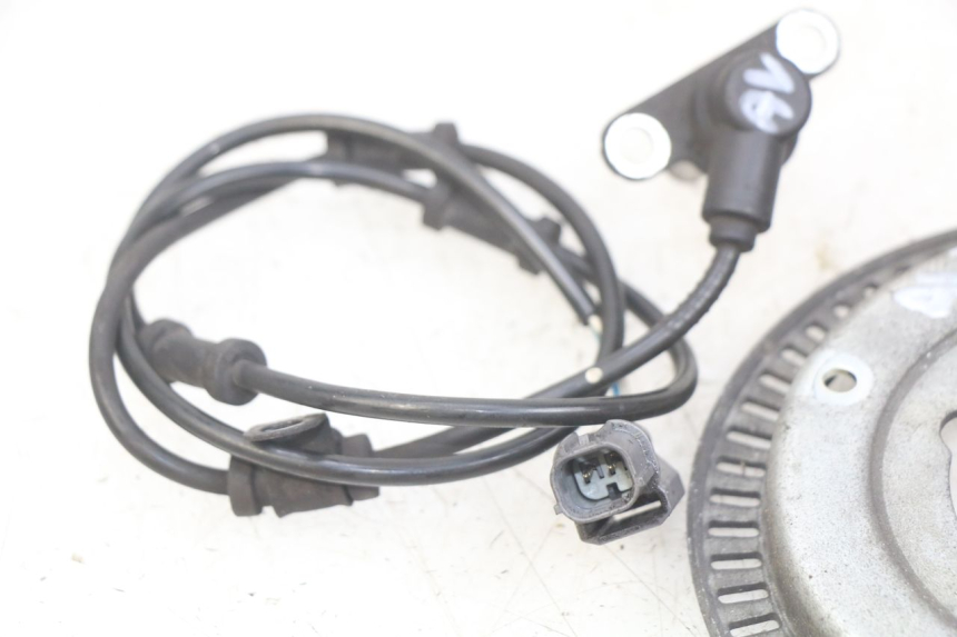 photo de CAPTEUR ABS AVANT HONDA FJS SILVERWING SILVER WING 400 (2009 - 2016)