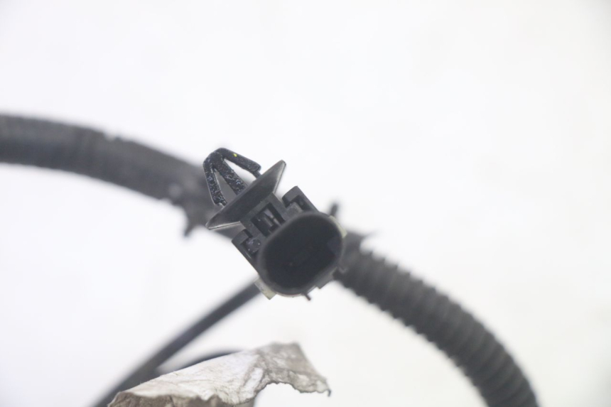 photo de CAPTEUR ABS AVANT PIAGGIO MP3 HPE 350 (2018 - 2020) - Vue d’ensemble