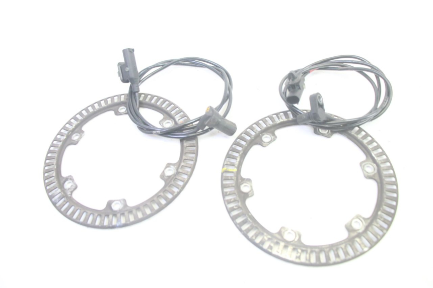 photo de CAPTEUR ABS AVANT PIAGGIO MP3 500 (2016 - 2018) - Vue principale