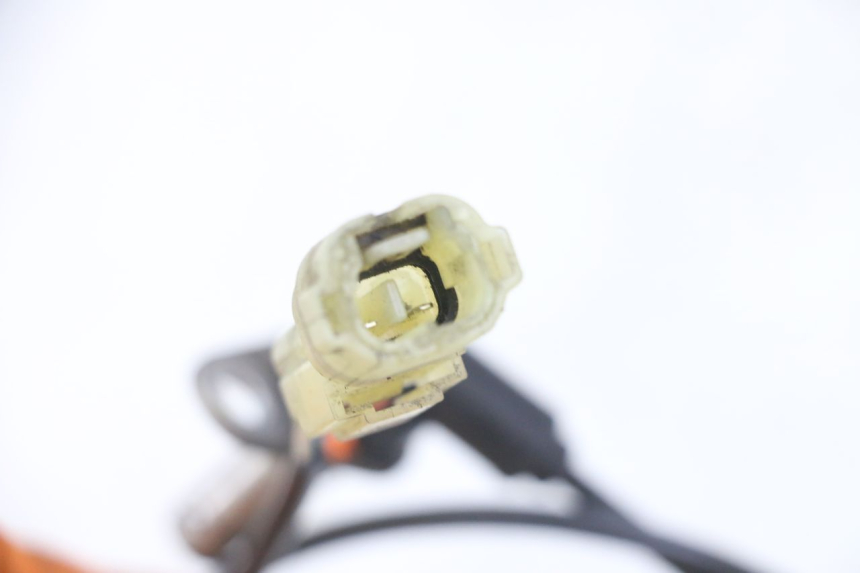 photo de CAPTEUR ABS AVANT PEUGEOT SATELIS 125 (2013 - 2018)