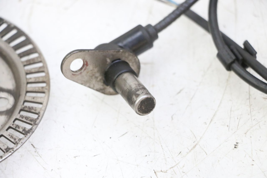 photo de CAPTEUR ABS AVANT PEUGEOT SATELIS 125 (2013 - 2018)