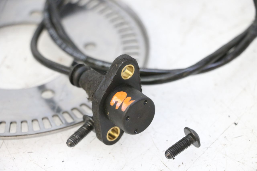 photo de CAPTEUR ABS AVANT PEUGEOT SATELIS 125 (2006 - 2009)