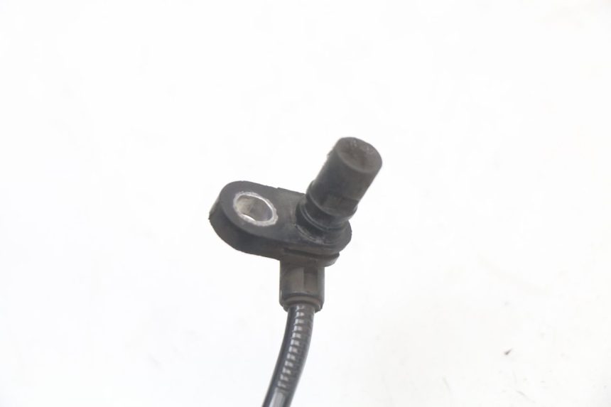 photo de CAPTEUR ABS AVANT SUZUKI BURGMAN 125 (2018 - 2021)