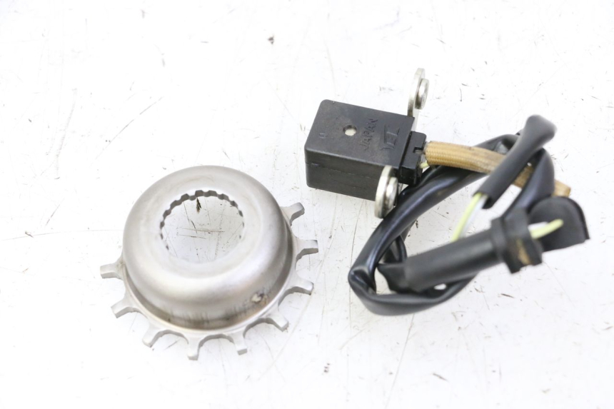 photo de CAPTEUR ALLUMAGE HONDA NTV DEAUVILLE 650 (2001 - 2006)