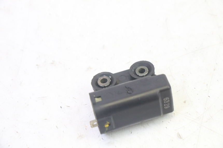 photo de CAPTEUR CHUTE YAMAHA FZ6 N FAZER 600 (2004 - 2006)