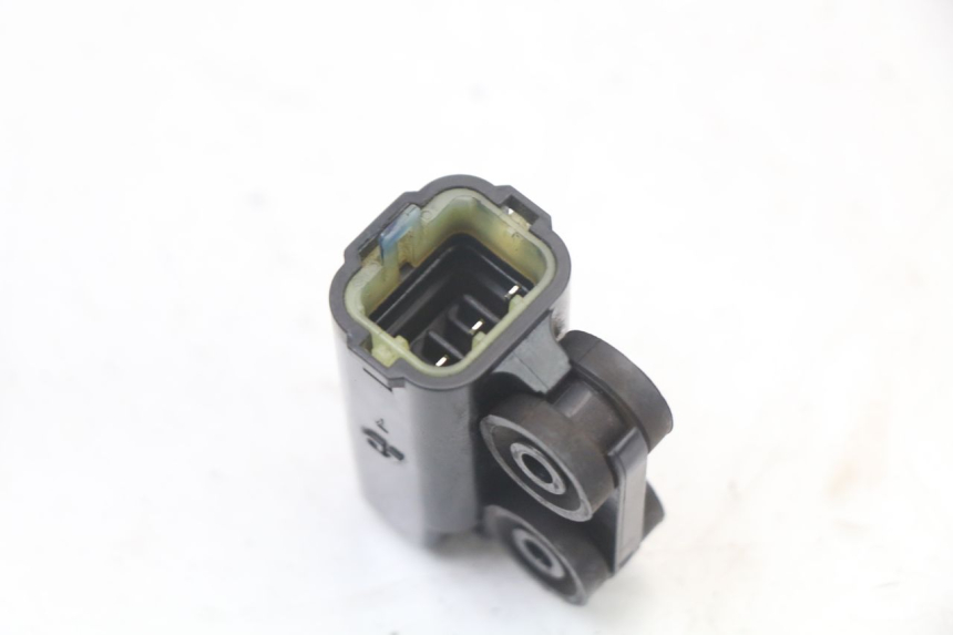 photo de CAPTEUR CHUTE YAMAHA XJ6 ABS 600 (2008 - 2016)