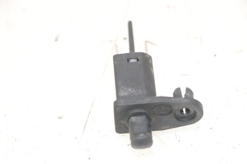 photo de CAPTEUR OUVERTURE COFFRE PIAGGIO MP3 LT 300 (2010 - 2016)