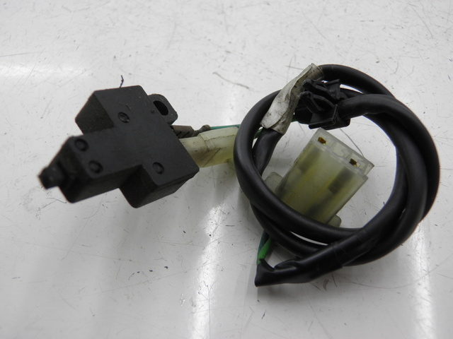 photo de CAPTEUR OUVERTURE SELLE HONDA FES PANTHEON 125 (2003 - 2007) - Vue principale