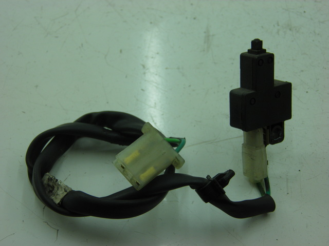 photo de CAPTEUR OUVERTURE SELLE HONDA FES S-WING SWING 125 (2007 - 2015)