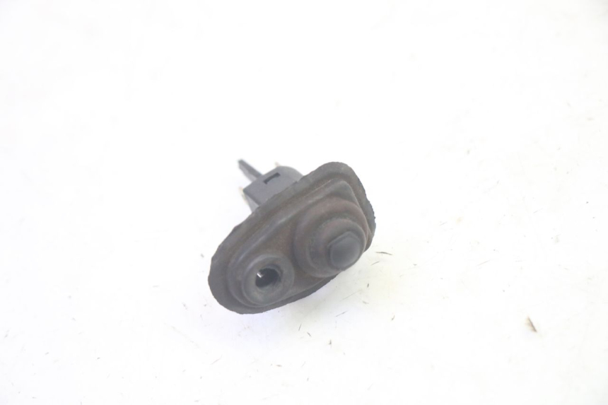 photo de CAPTEUR OUVERTURE SELLE PIAGGIO MP3 HPE 350 (2018 - 2020) - Autre angle de vue