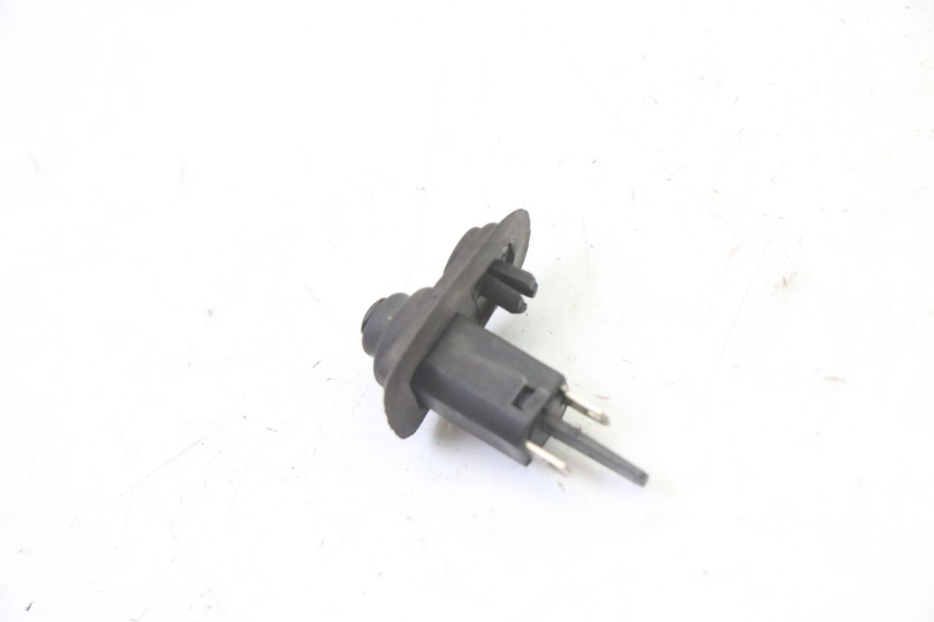 photo de CAPTEUR OUVERTURE SELLE PIAGGIO X9 EVOLUTION 125 (2003 - 2007)