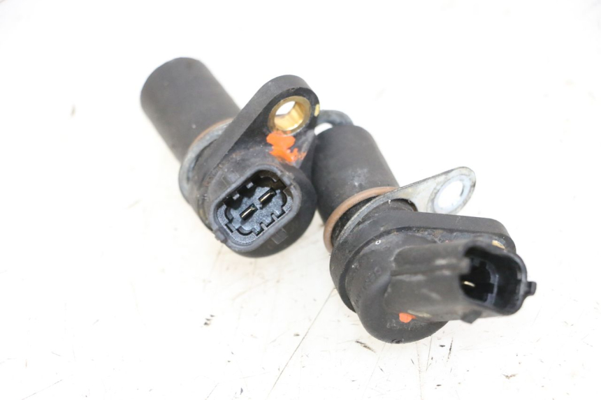 photo de CAPTEUR VITESSE PIAGGIO MP3 500 (2014 - 2016)