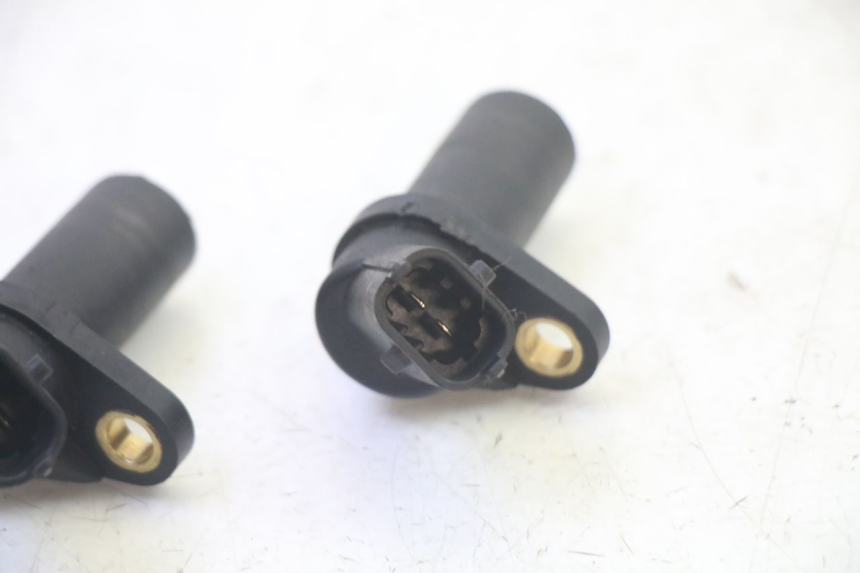 photo de CAPTEUR VITESSE PIAGGIO MP3 125 (2006 - 2014)