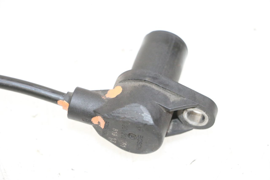 photo de CAPTEUR VITESSE PIAGGIO NEW TYPHOON 50 (2018 - 2021) - Points de fixation