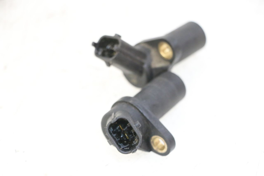 photo de CAPTEUR VITESSE PIAGGIO MP3 125 (2006 - 2014)