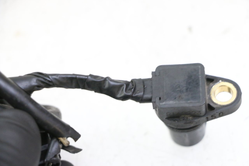 photo de CAPTEUR VITESSE SUZUKI BURGMAN 125 (2015 - 2017)