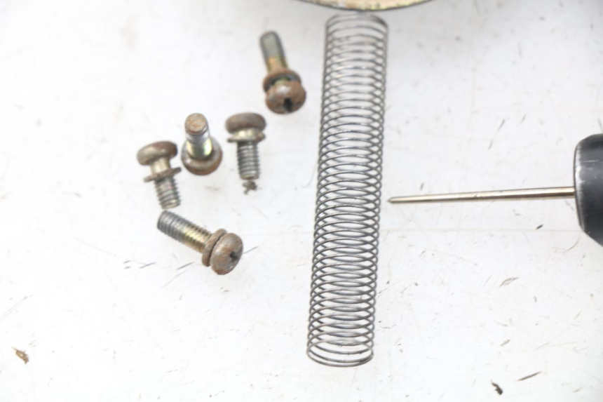 photo de CARBURATEUR KYMCO AGILITY 4T 50 (2005 - 2018)