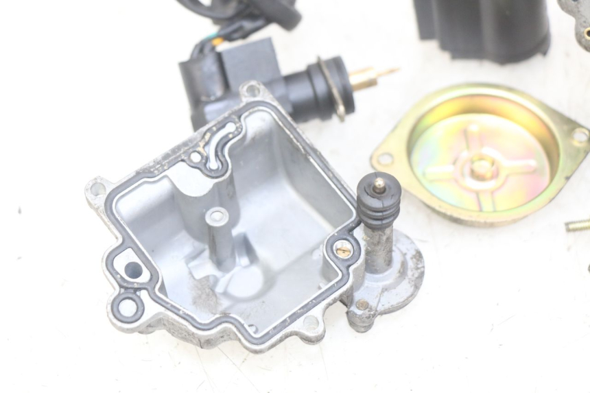 photo de CARBURATEUR KYMCO AGILITY RS 4T 50 (2009 - 2013)