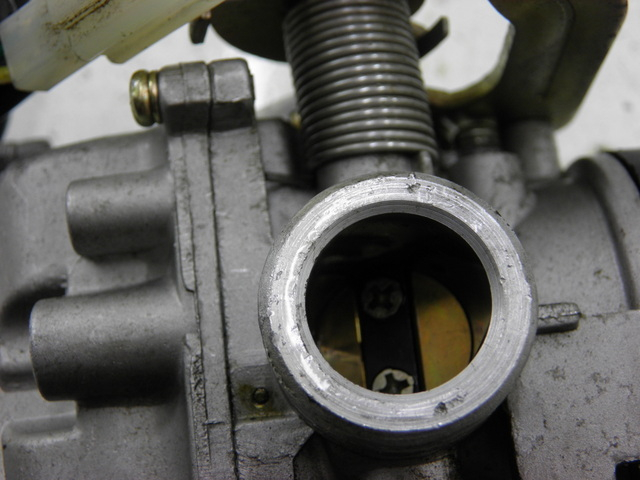 photo de CARBURATEUR BENZHOU YY50QT31 VINTAGE 50 (2009 - 2012) - Détails caractéristiques