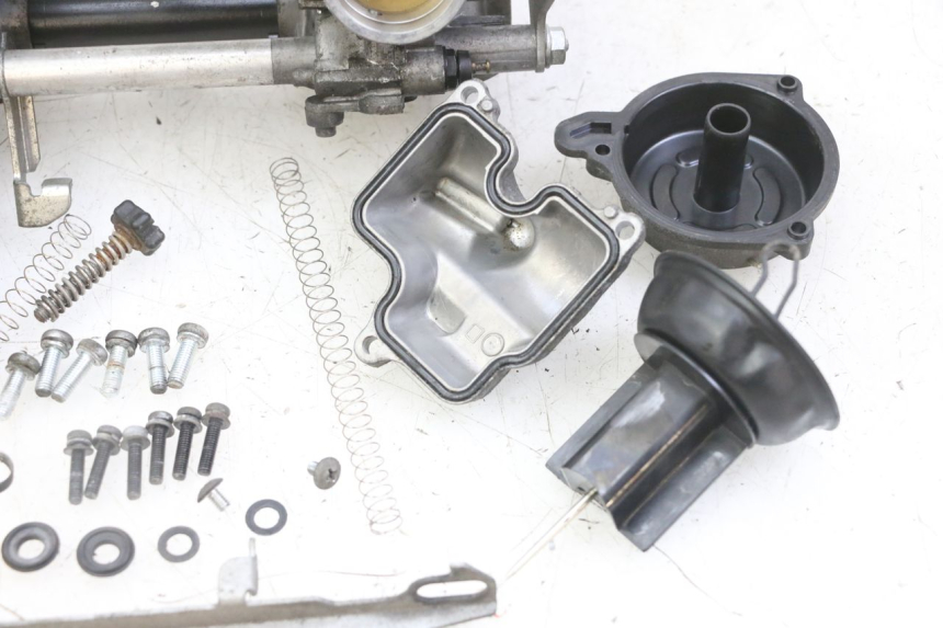 photo de CARBURATEUR HONDA CBF 500 (2004 - 2007)