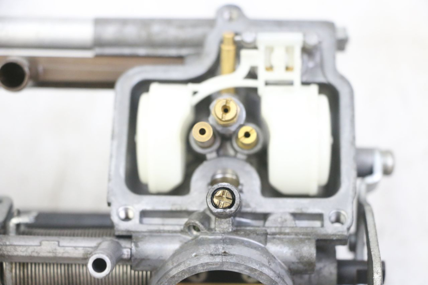 photo de CARBURATEUR HONDA CBF 500 (2004 - 2007)
