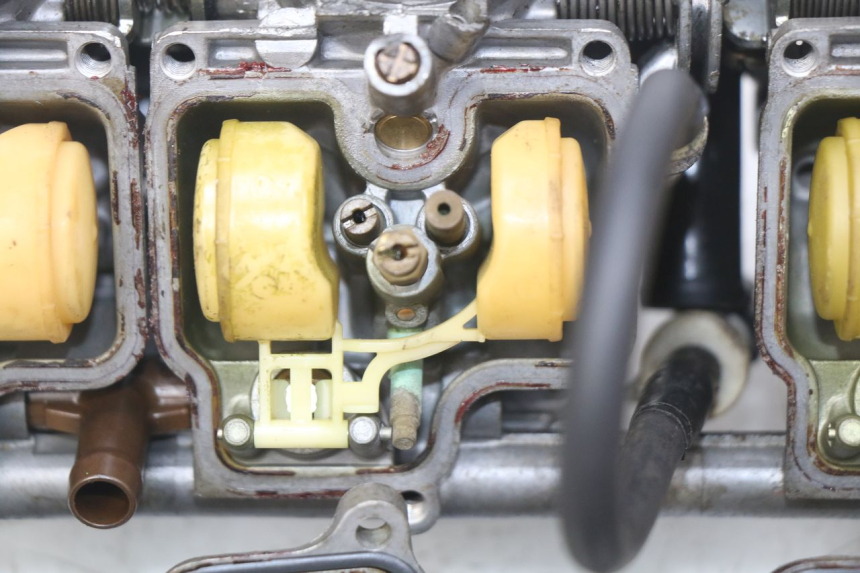 photo de CARBURATEUR HONDA CBR RR FIREBLADE 900 (1992 - 1994)