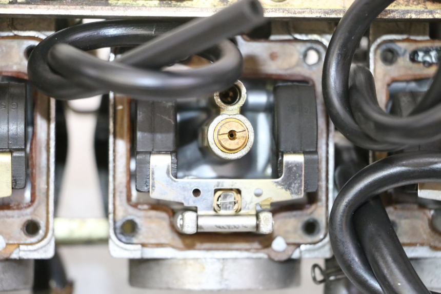 photo de CARBURATEUR YAMAHA FJ 36Y 1100 (1984 - 1985)