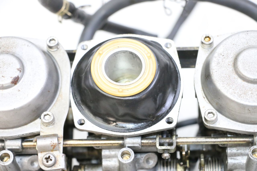 photo de CARBURATEUR YAMAHA FJ 36Y 1100 (1984 - 1985)