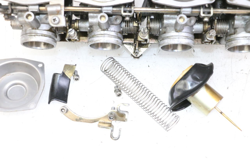 photo de CARBURATEUR YAMAHA FJ 36Y 1100 (1984 - 1985)
