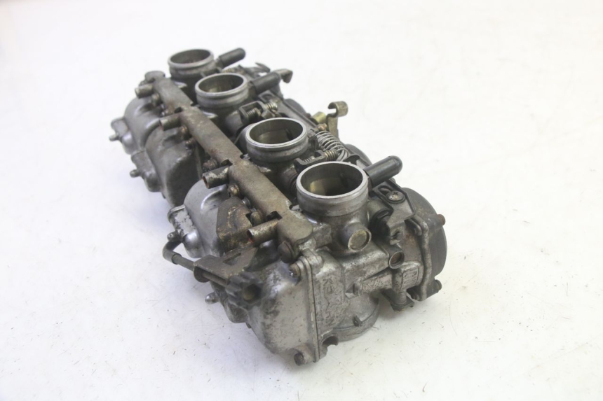 photo de CARBURATEUR KAWASAKI GPX R WARBIRD 600 (1988 - 1993) - Autre angle de vue