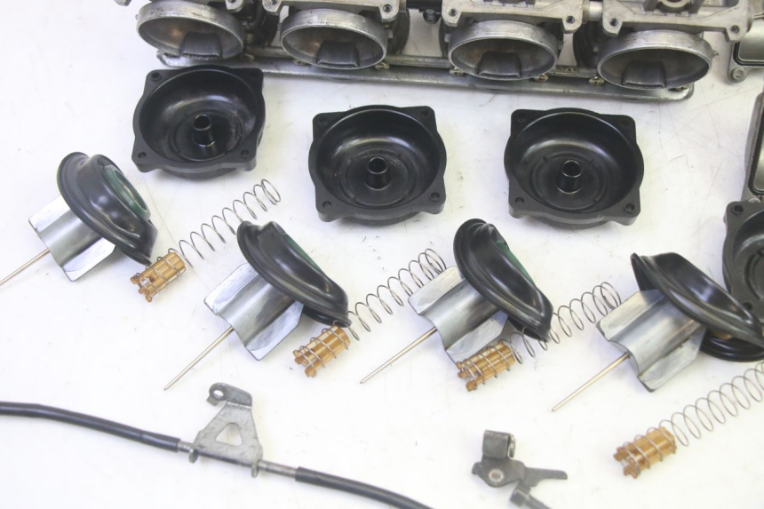 photo de CARBURATEUR KAWASAKI GPZ RX 1000 (1986 - 1988) - Photo complémentaire