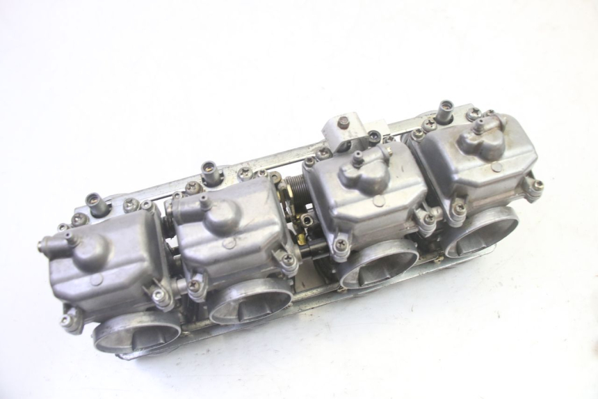 photo de CARBURATEUR KAWASAKI GPZ RX 1000 (1986 - 1988) - Points de fixation