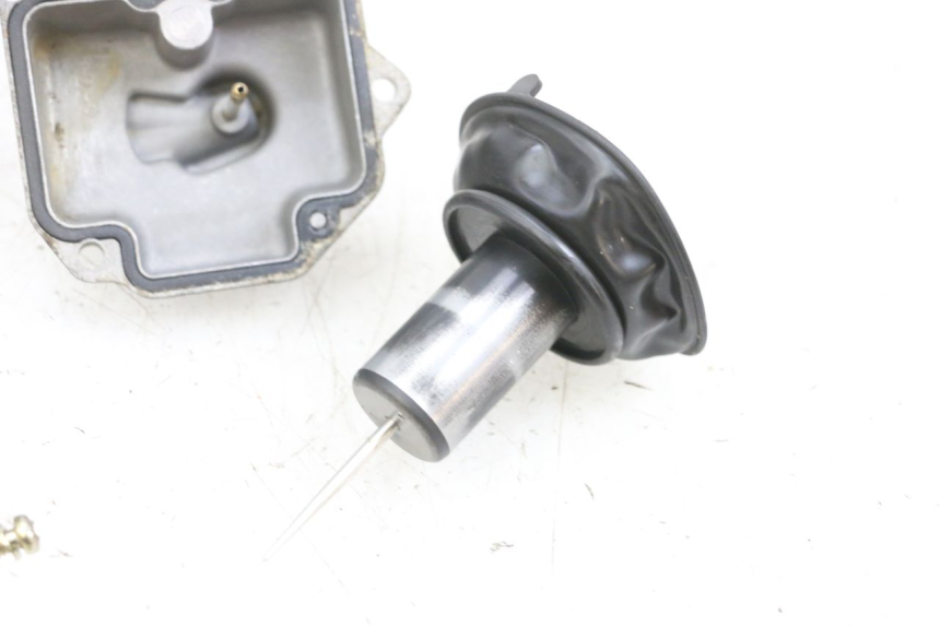 photo de CARBURATEUR PEUGEOT KISBEE 4T 50 (2010 - 2017) - Focus structure